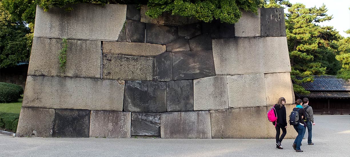 Le mura megalitiche